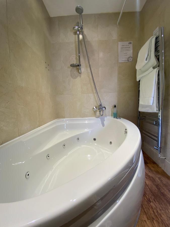The Tudor Hotel Bridgwater Zewnętrze zdjęcie